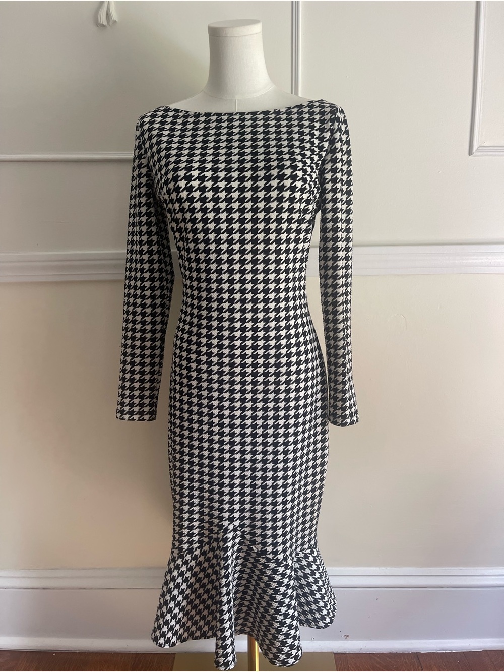 VfEmage Black & White Houndstooth Long Sleeve Fit-and-Flare Dress